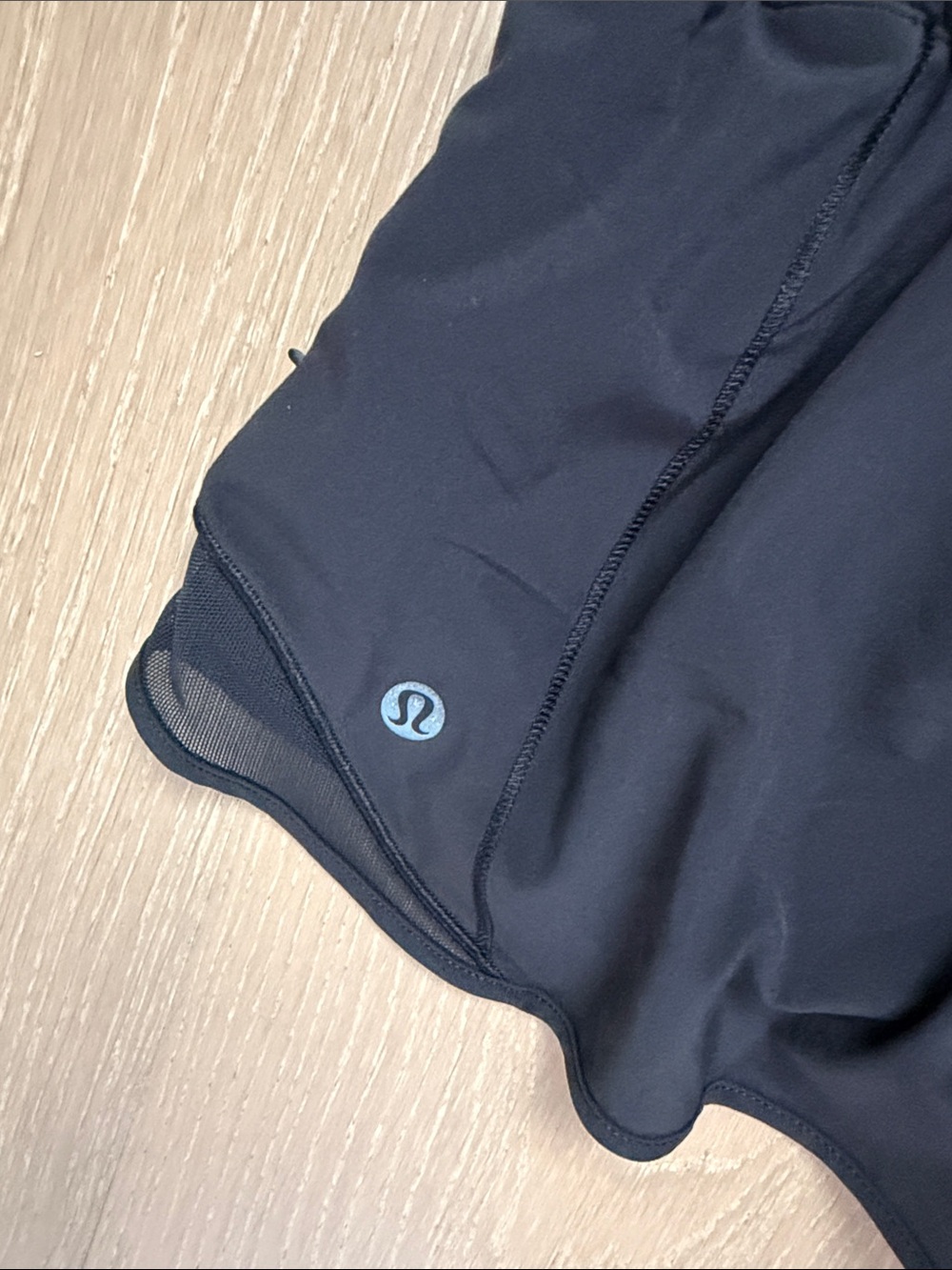 Lululemon Hotty Hot - Picture 2 of 4